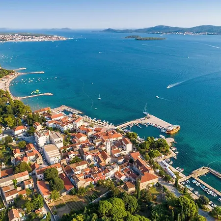 With Parking Space Sveti Filip I Jakov, Biograd - 25207 سفيتي فيليب ياكوف